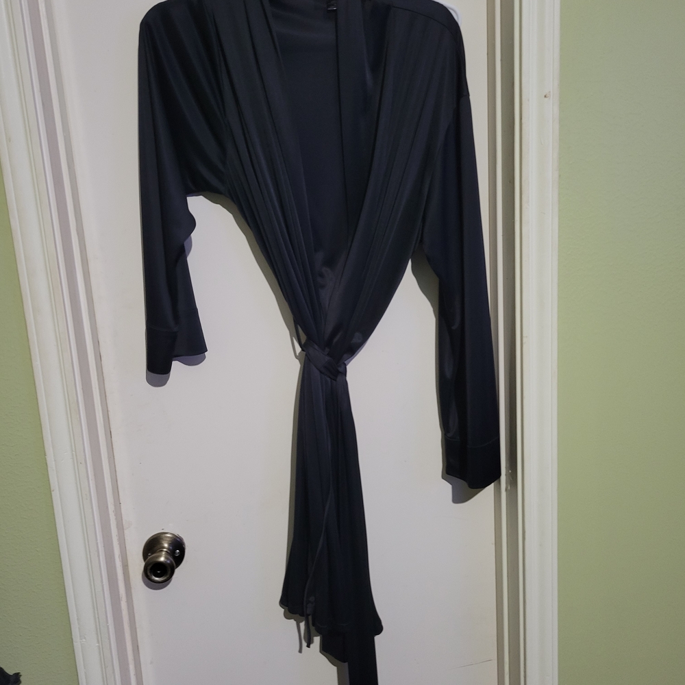 Natori Midnight Black Women's Robe